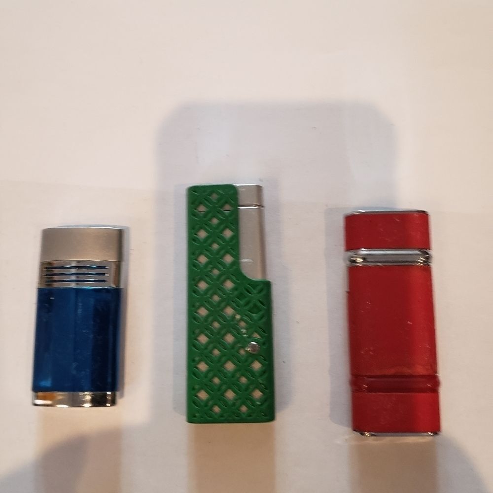 Novelty Lighters (3)